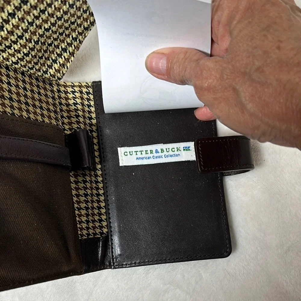 Vintage Cutter & Buck Dark Brown Leather notepad